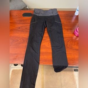 Lululemon leggings size 4